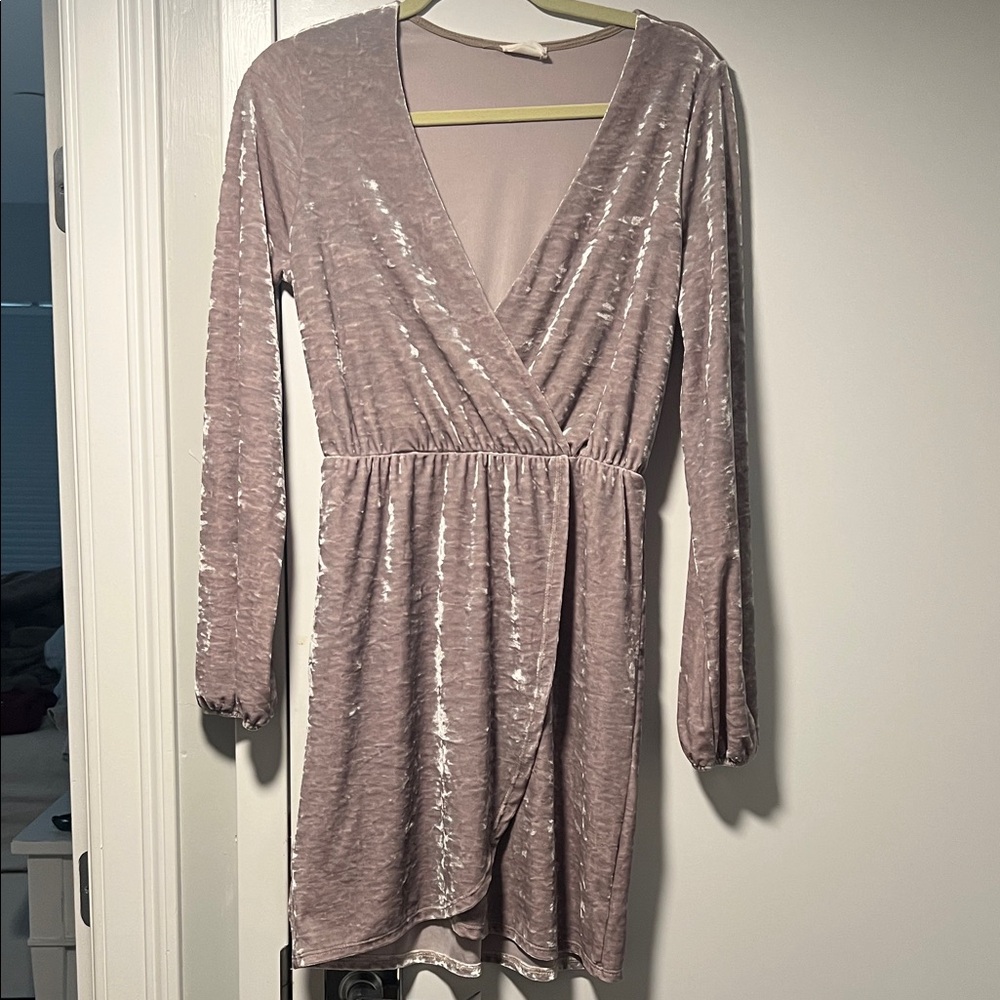 Emory Park Shimmering Lavender Long Sleeve Dress